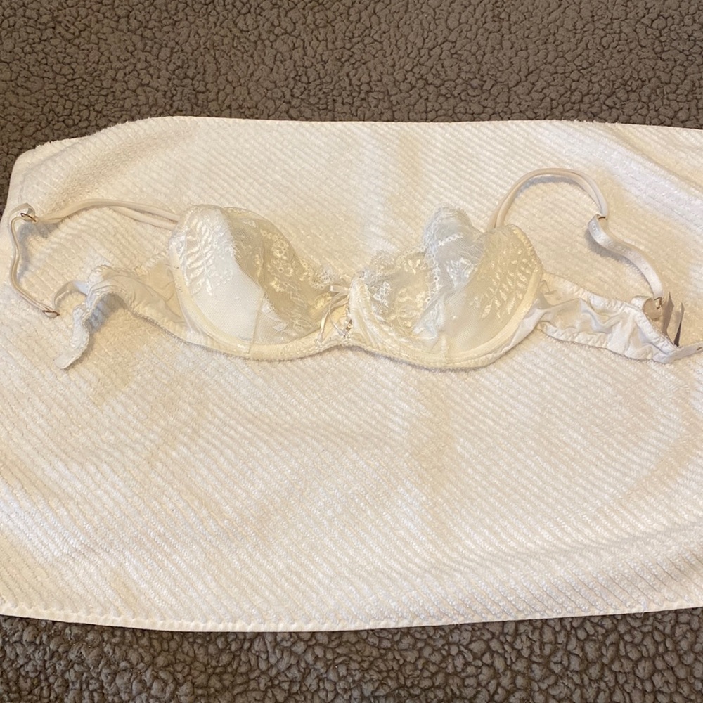 Victoria’s Secret Unlined Demi Bra